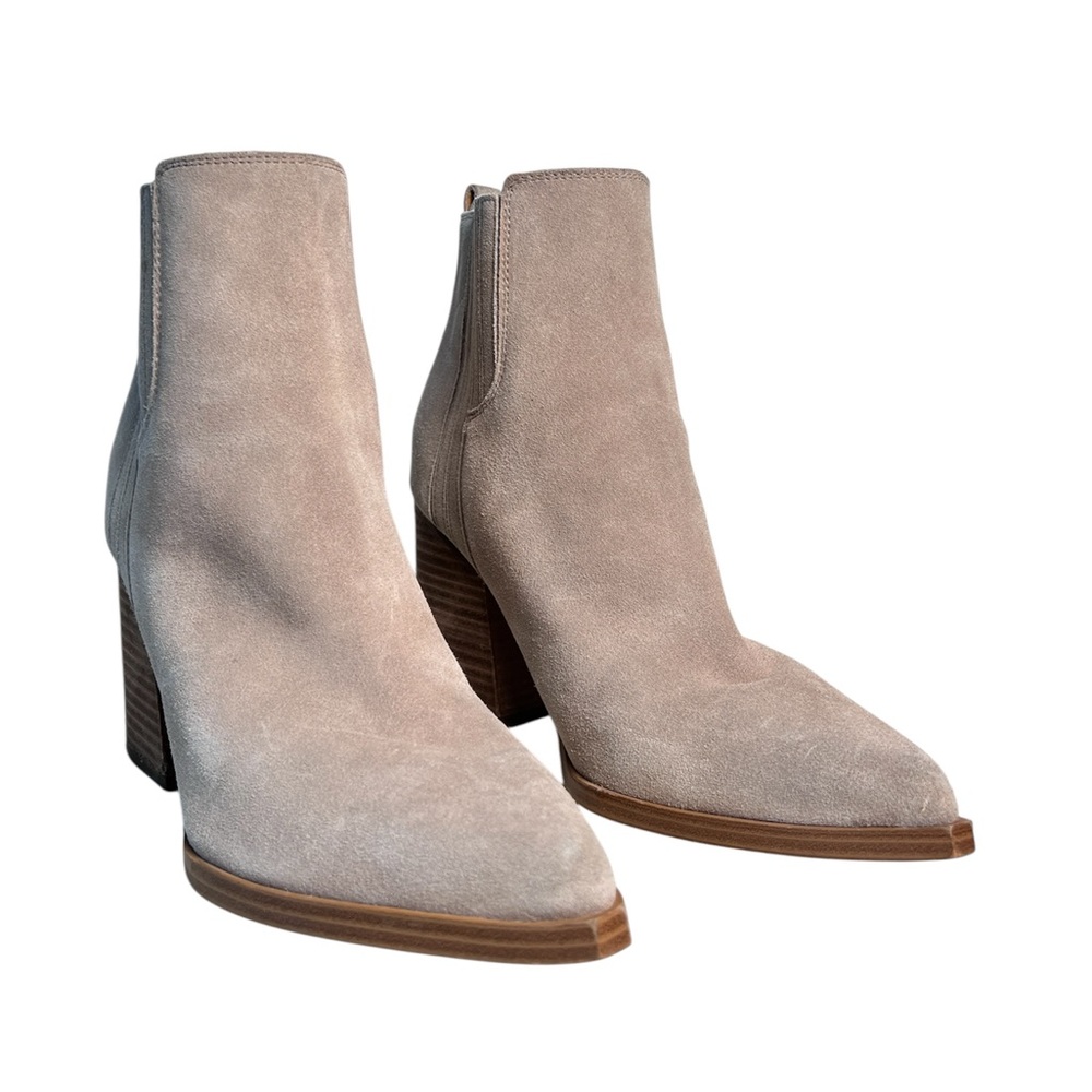 Marc Fisher Women’s Oshay Western Pointed‎ Toe Suede Ankle Boots Gray size 9.5 M